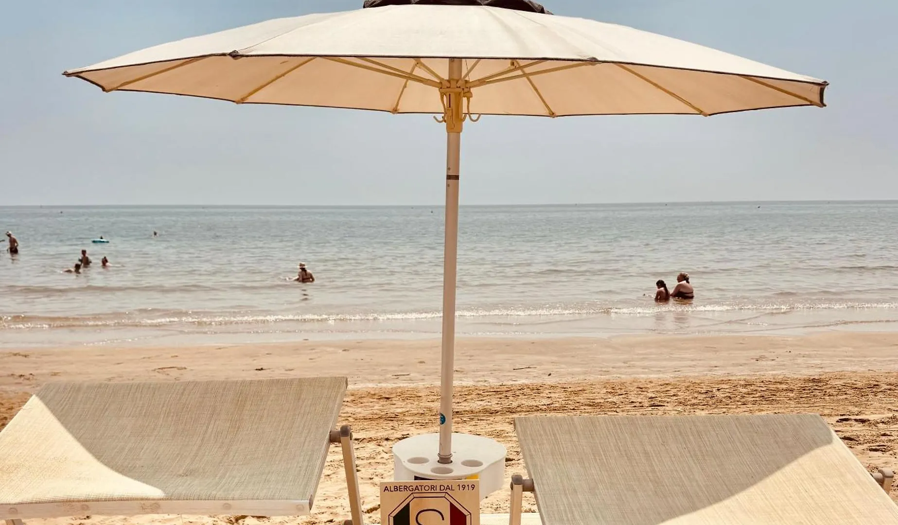 Schiavon Beach Palace Lido di Jesolo 4*,